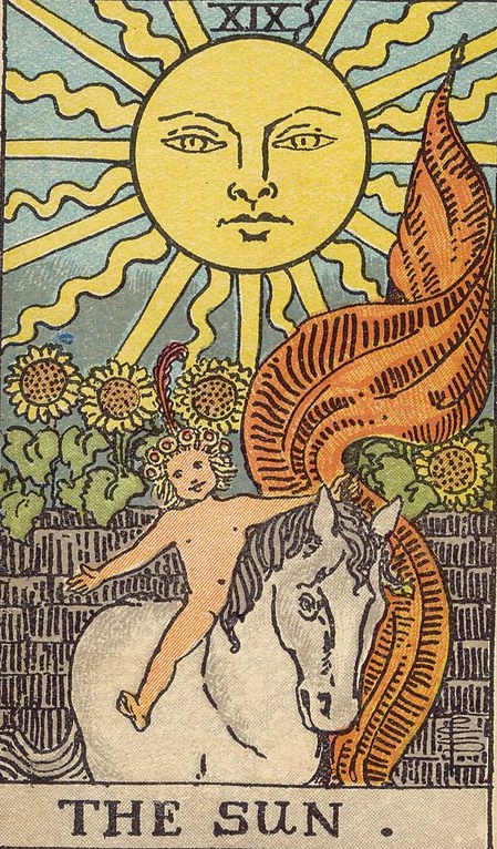 Lá The Sun (Mặt Trời) ngược