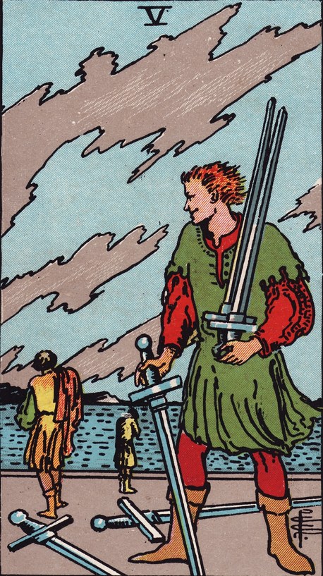 Lá Five of Swords (Năm Kiếm) trong bộ Rider–Waite–Smith 1909